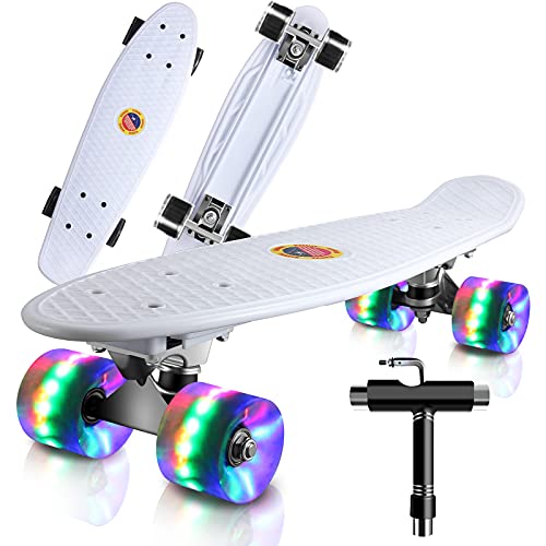 Cutemelo Skateboards 55cm Mini Cruiser Skateboard Completo retrò per Ragazzo, Ragazza, Giovani, Adulti, Principianti con Ruote LED Lampeggianti, con Strumento T (Bianca)